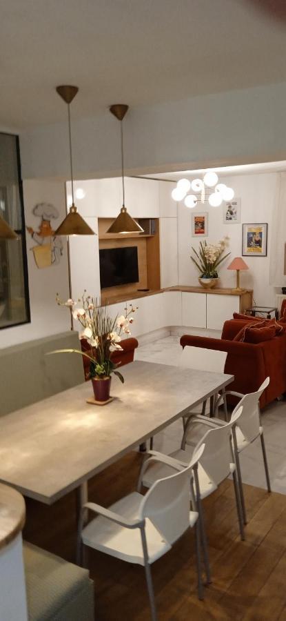 Liege 4420 Rue Jean Jaures 45 Grande Maison Joyeuse Avec Terrasse 30M2 Pour 8 Personnes Maximum Saint-Nicolas  Ngoại thất bức ảnh