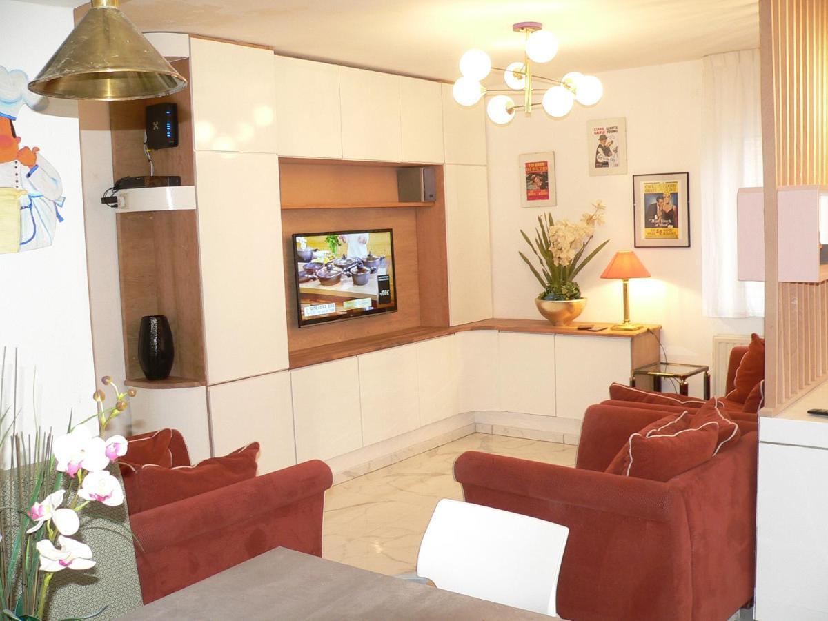 Liege 4420 Rue Jean Jaures 45 Grande Maison Joyeuse Avec Terrasse 30M2 Pour 8 Personnes Maximum Saint-Nicolas  Ngoại thất bức ảnh