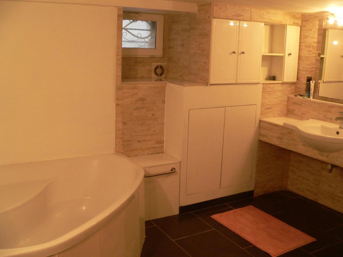 Liege 4420 Rue Jean Jaures 45 Grande Maison Joyeuse Avec Terrasse 30M2 Pour 8 Personnes Maximum Saint-Nicolas  Ngoại thất bức ảnh