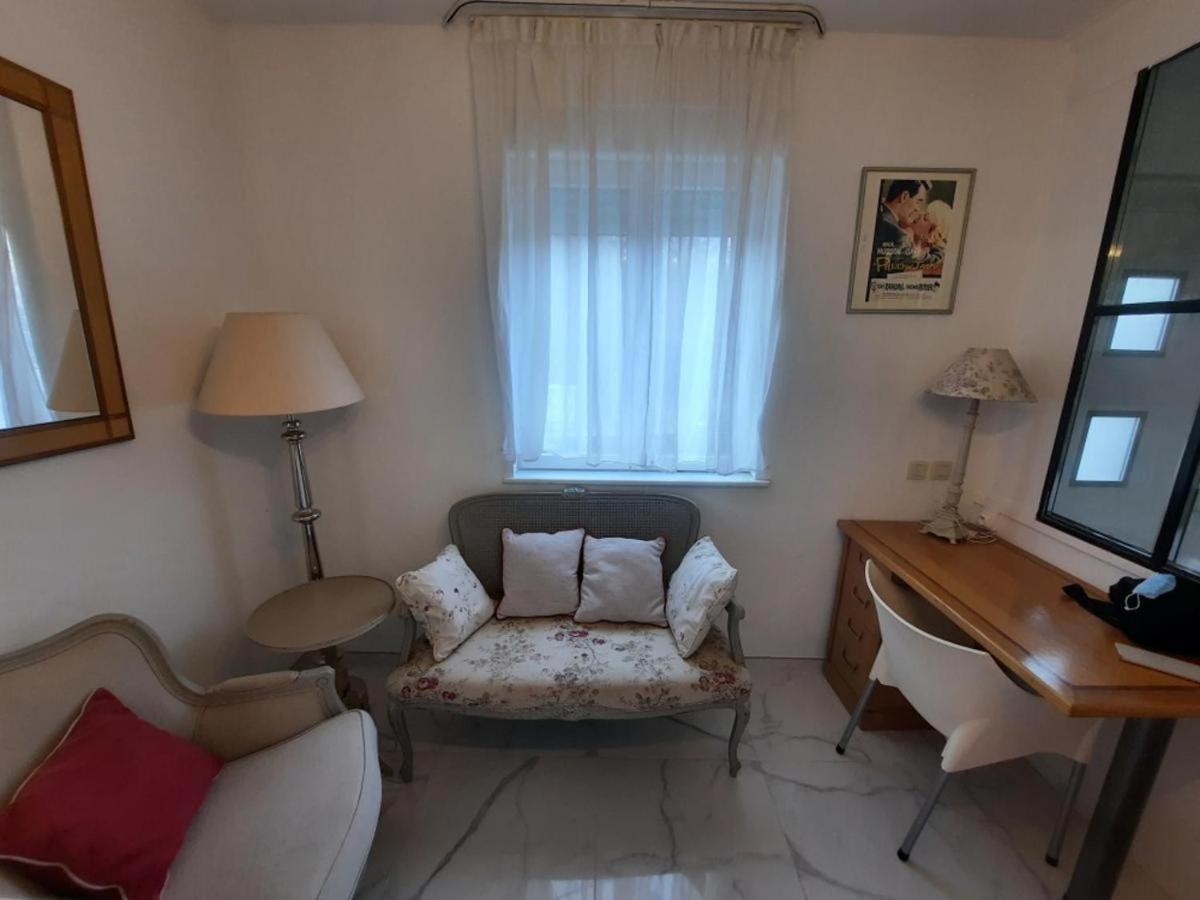 Liege 4420 Rue Jean Jaures 45 Grande Maison Joyeuse Avec Terrasse 30M2 Pour 8 Personnes Maximum Saint-Nicolas  Ngoại thất bức ảnh