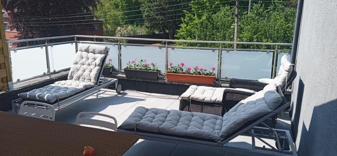 Liege 4420 Rue Jean Jaures 45 Grande Maison Joyeuse Avec Terrasse 30M2 Pour 8 Personnes Maximum Saint-Nicolas  Ngoại thất bức ảnh